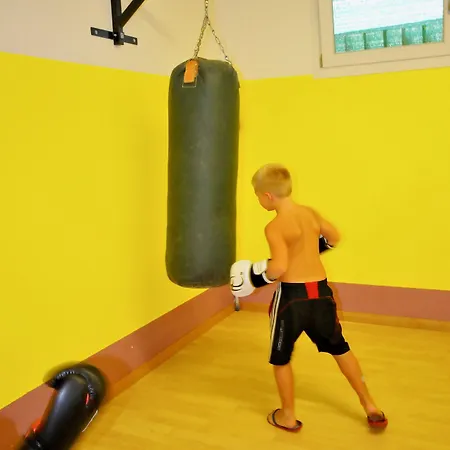 Wellness Na' Canuna' 4* Roddi