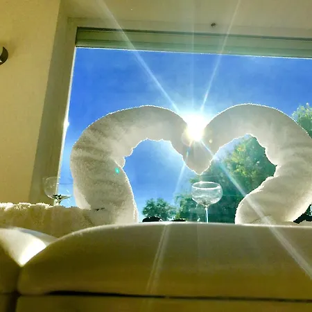 Apartmanhotel Wellness Na' Canuna' Roddi