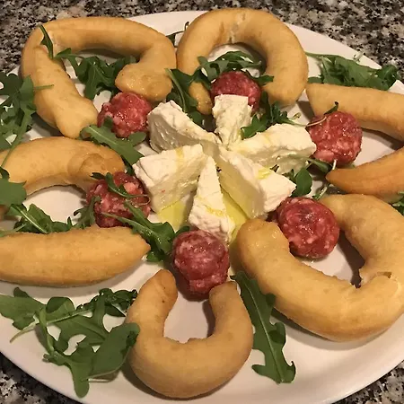 Wellness Na' Canuna' Apart Otel Roddi