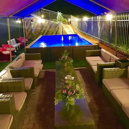 Wellness Na' Canuna' Lägenhetshotell