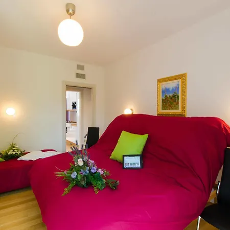 Aparthotel Wellness Na' Canuna' Roddi