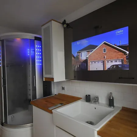 Wellness Na' Canuna' شقة فندقية