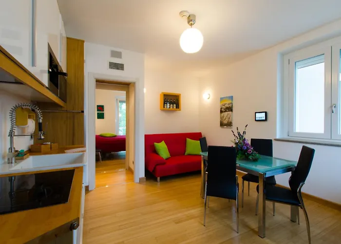 Apartmanhotel Wellness Na' Canuna' Roddi